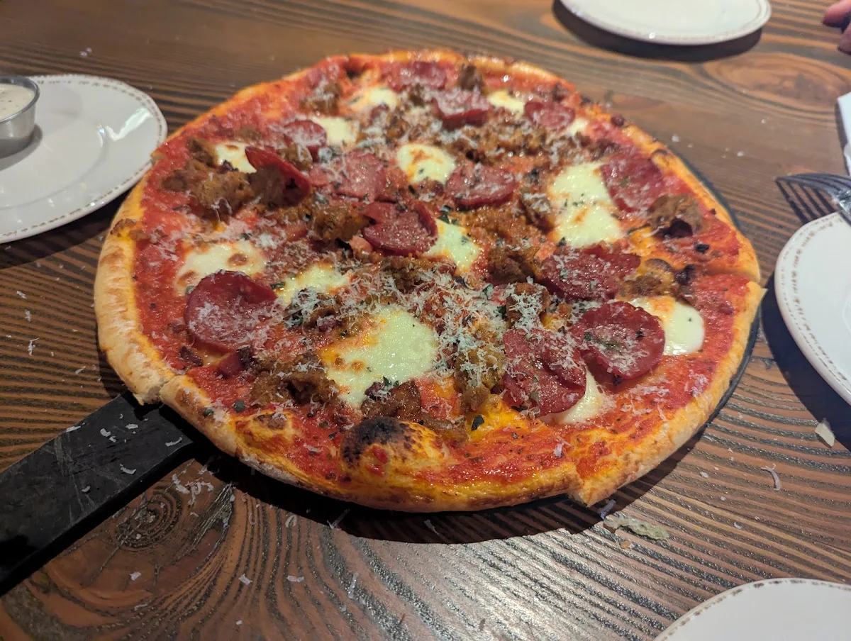 Pepperoni Pizza, Del's Italian Kitchen