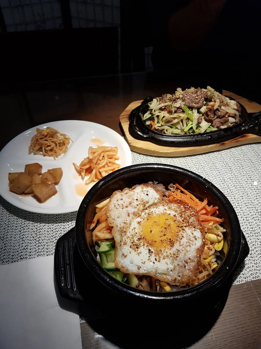 Hot Pot Bibimbap