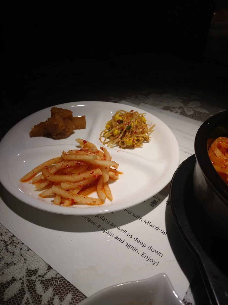 Radish Kimchi and Side Dishes