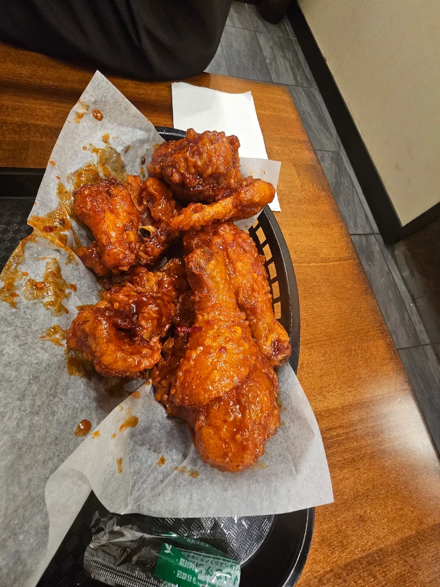 Highlights, Pelicana Chicken Robson