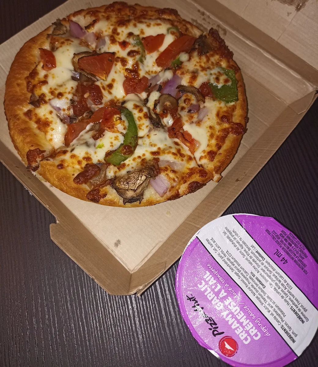 Highlights, Pizza Hut