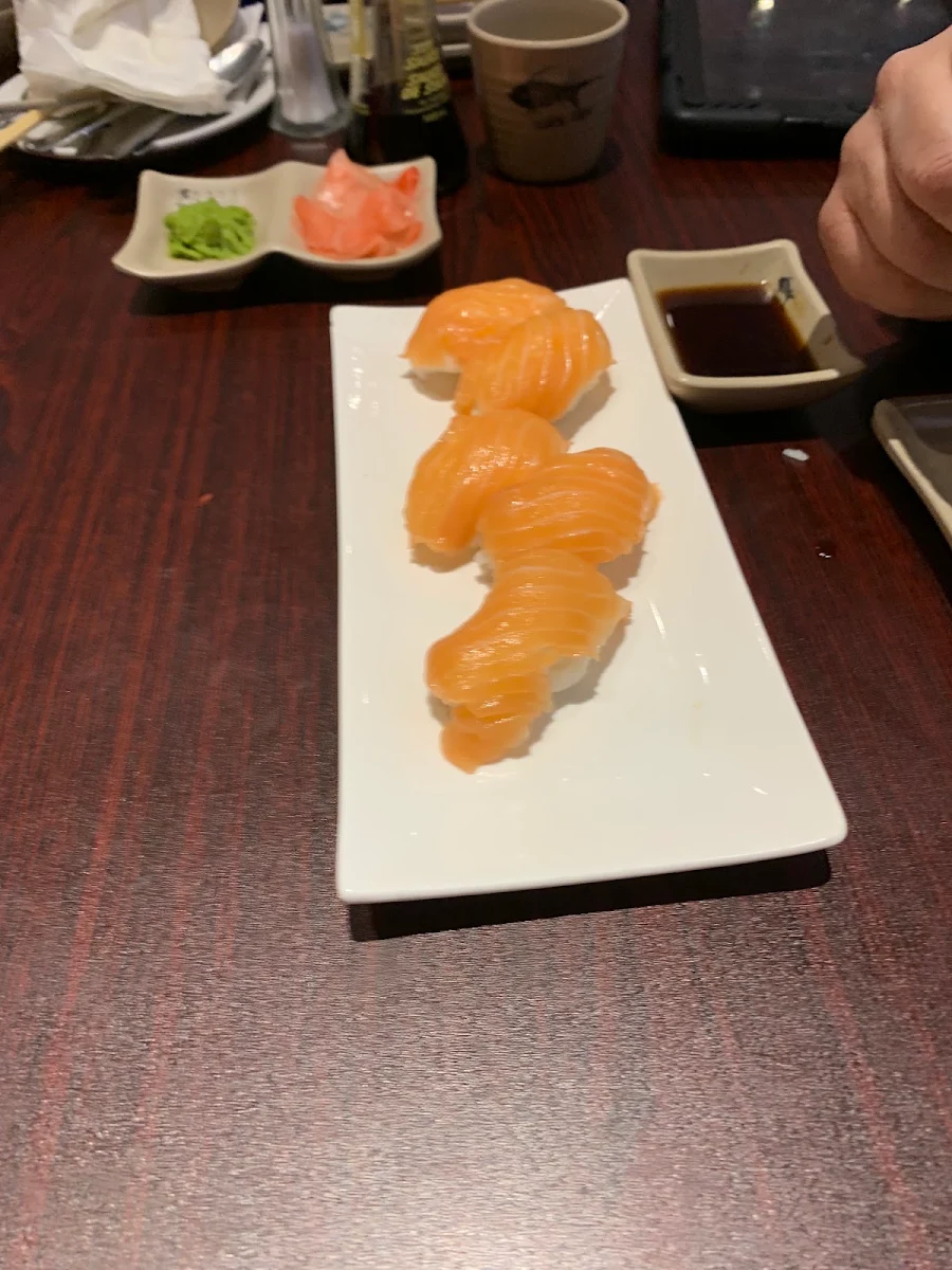Salmon Sashimi Sake