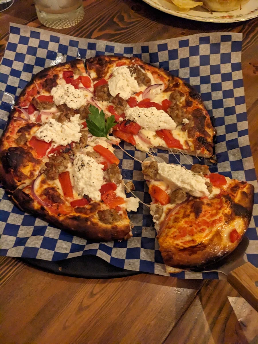 George Pizza