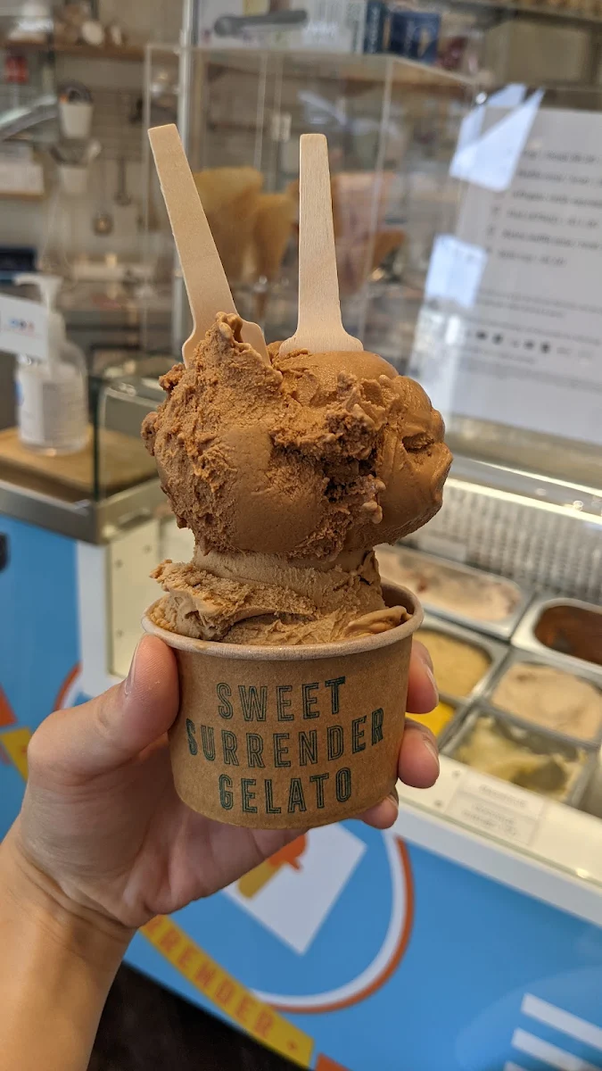 Bottom Earl Grey Top HK Milk Tea