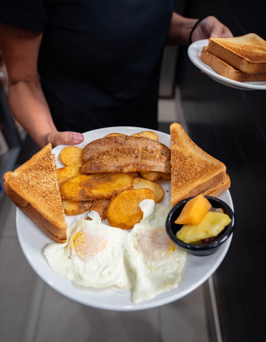 Fresh Fruit French Toast Combo Combo Pain Doré Avec Fruits Frais