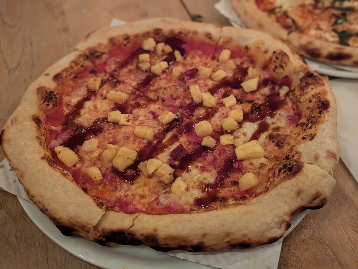 Hawaiian Pizza
