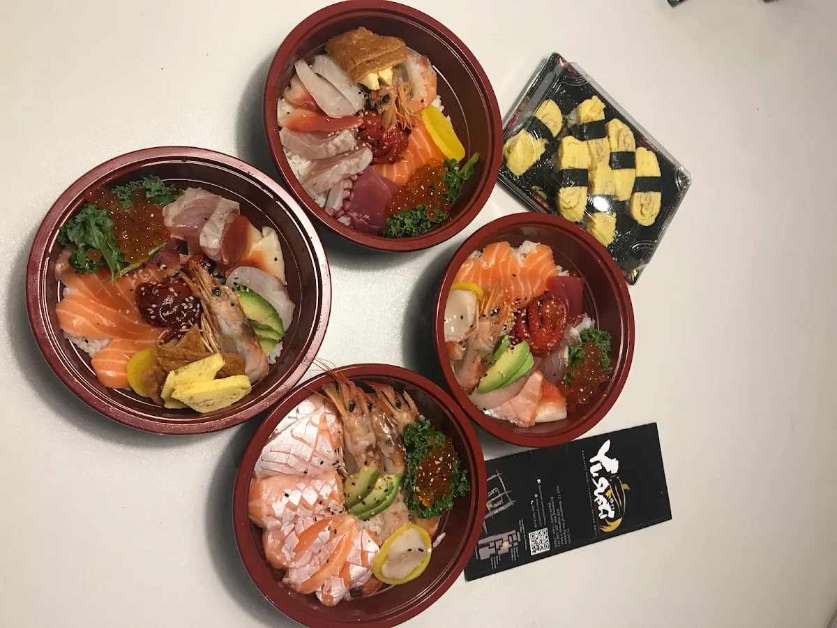 Chirashidon, Yu Sushi Takeaway （鱼寿司外卖、Sushi takeout)