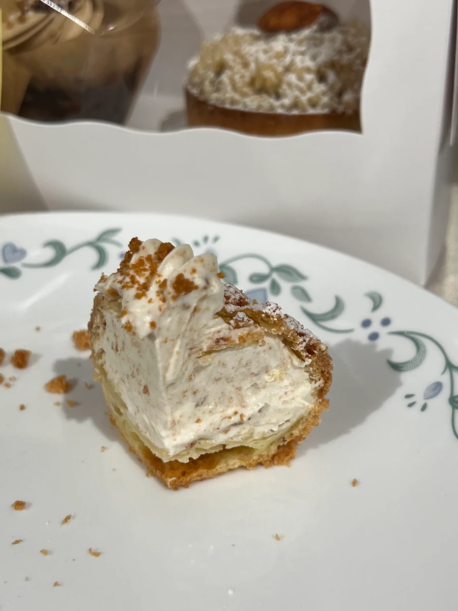 Strawberry, Le Miel Cakes