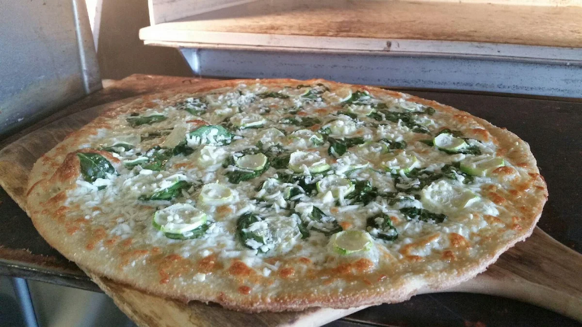 Highlights, Fabio's Pizza