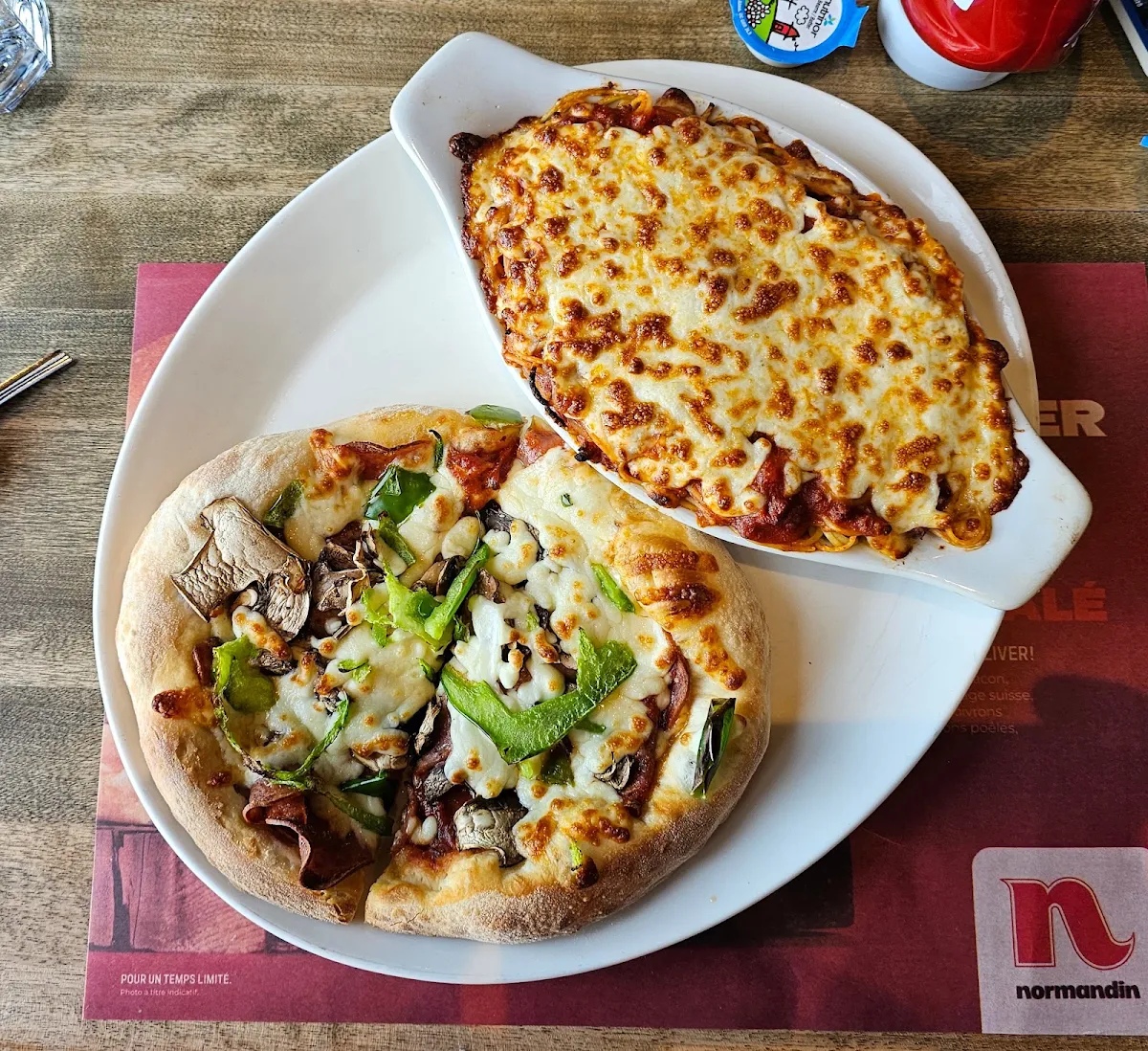 Pizza Spaghetti Bolognese