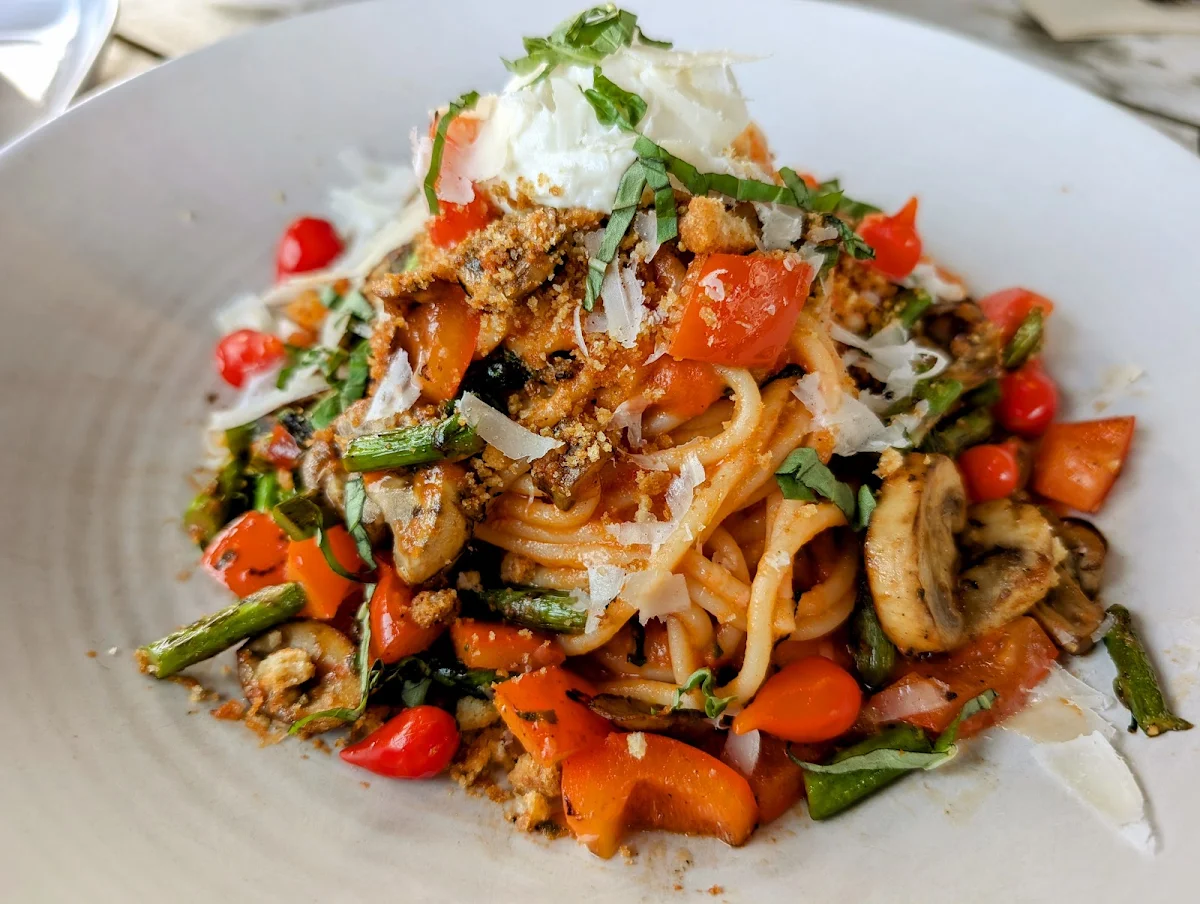 Spaghetti Pomodoro Vegetarian