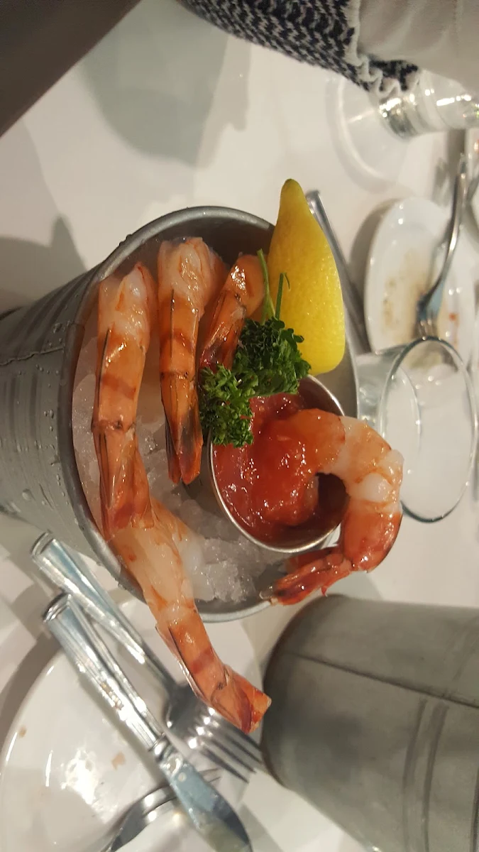 Jumbo Prawn Cocktail