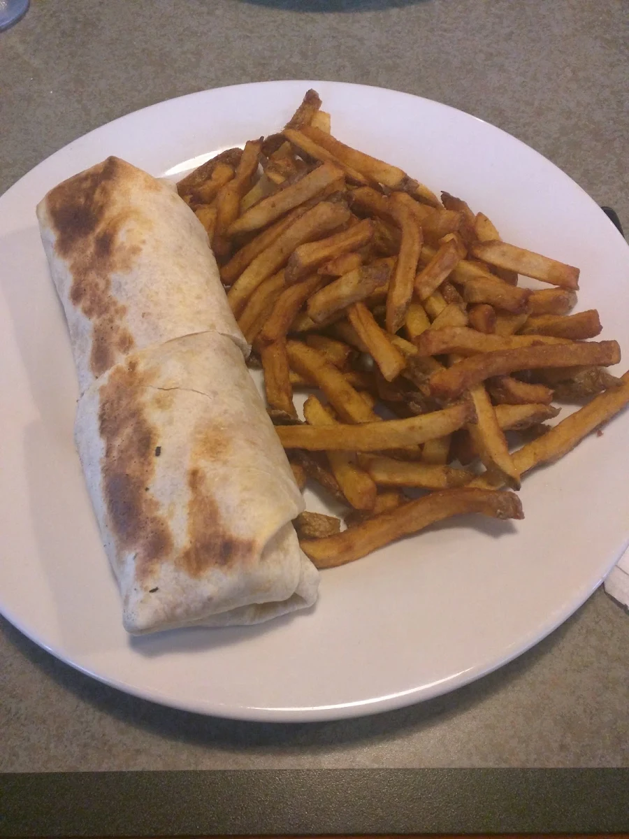 Buffalo Chicken Wrap with Fries