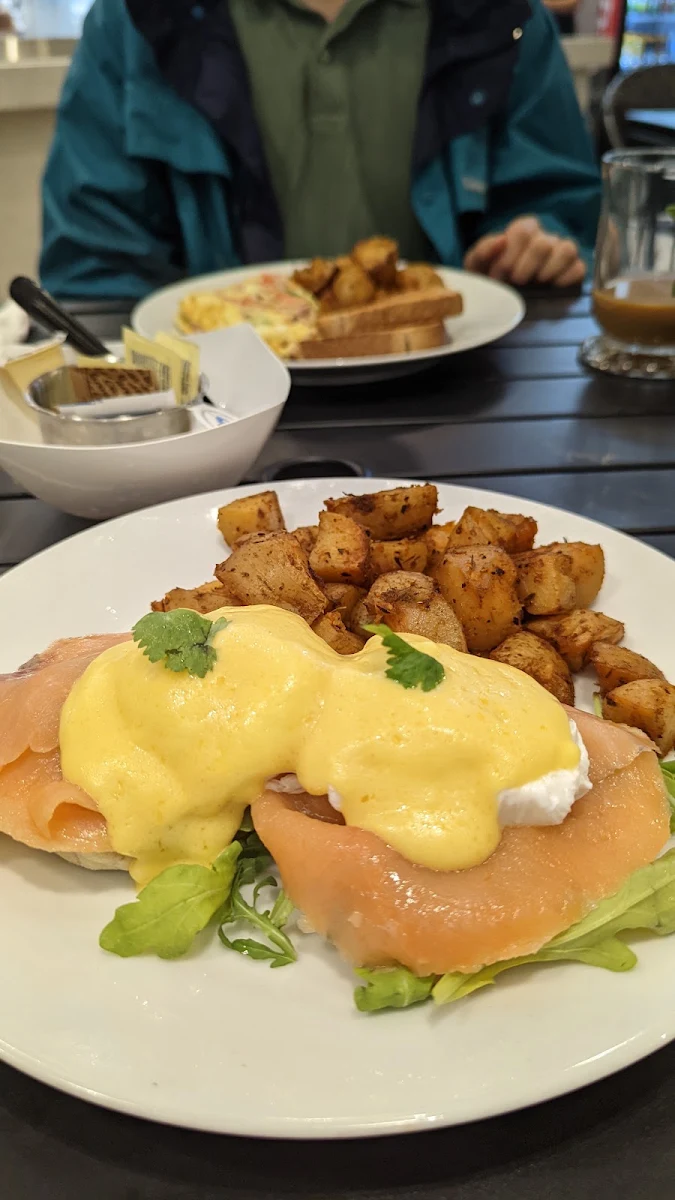 Salmon Eggs Benedict