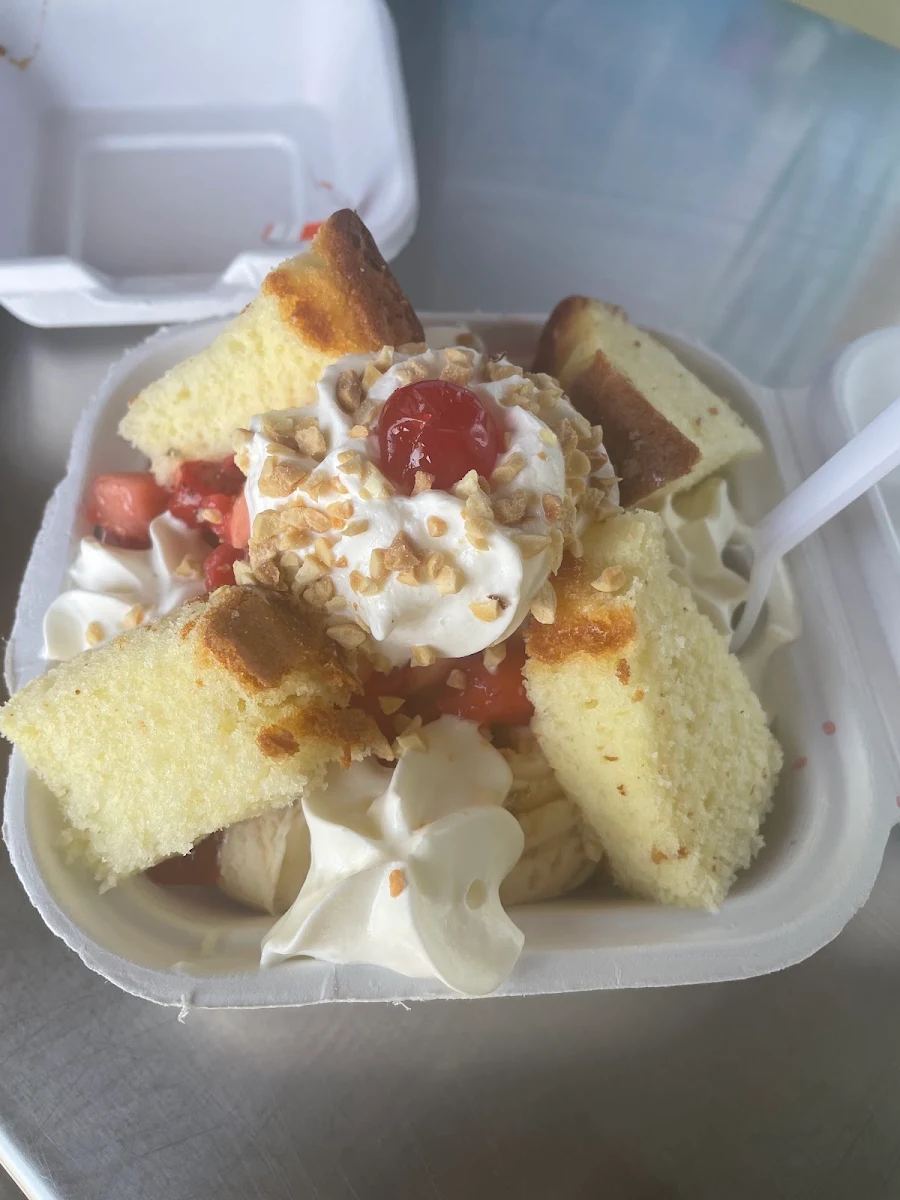 Strawberry Shortcake Sundae