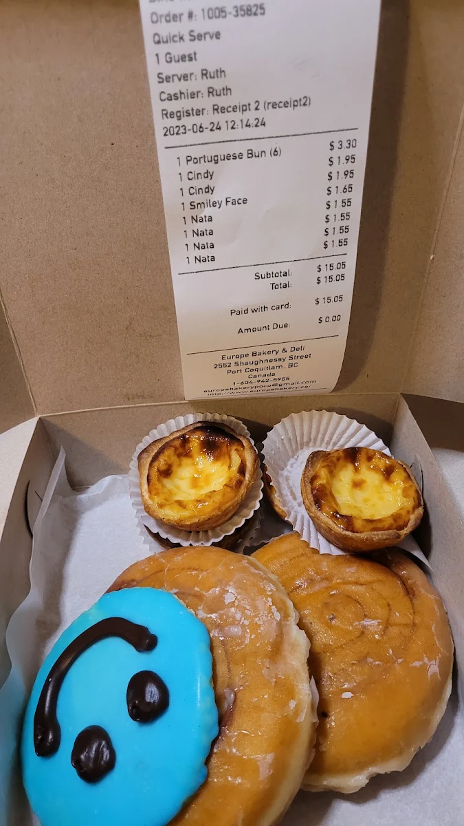 Natas Cindys and Happy Face Cookie