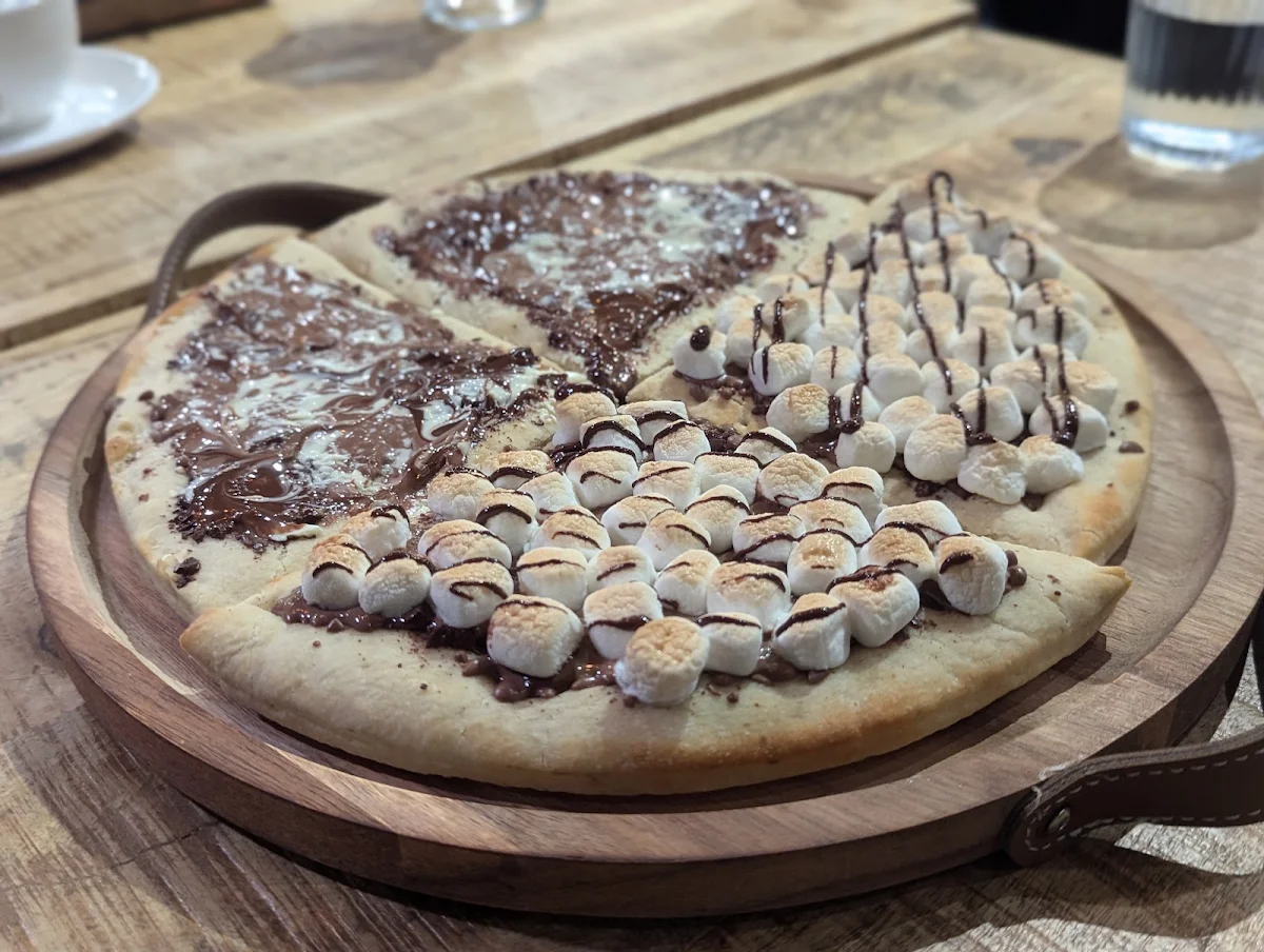 Chocolate Marshmallow Pizza