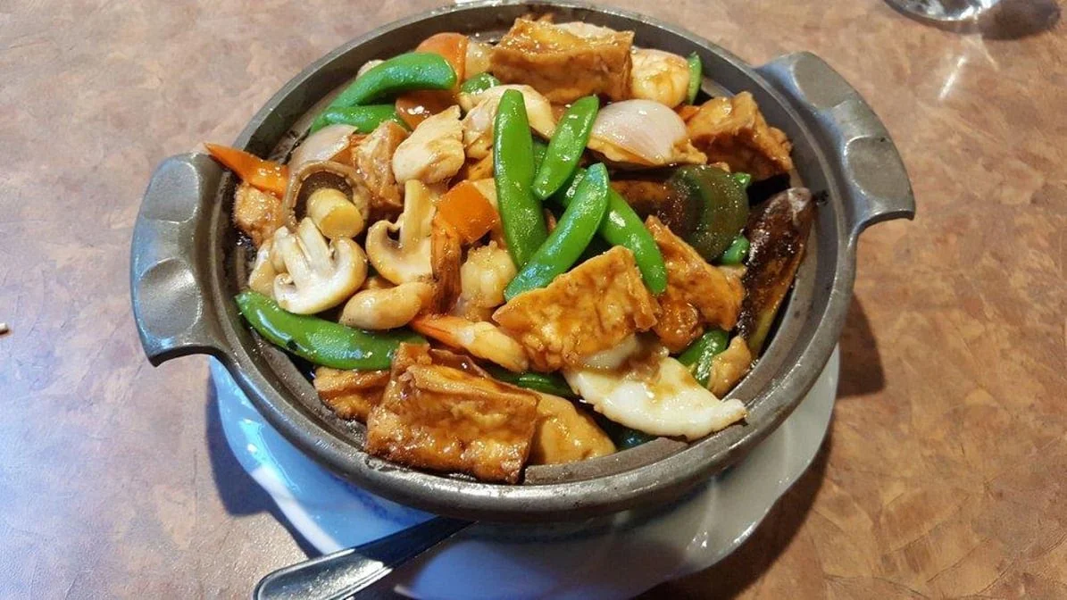 Seafood Deluxe Hot Pot