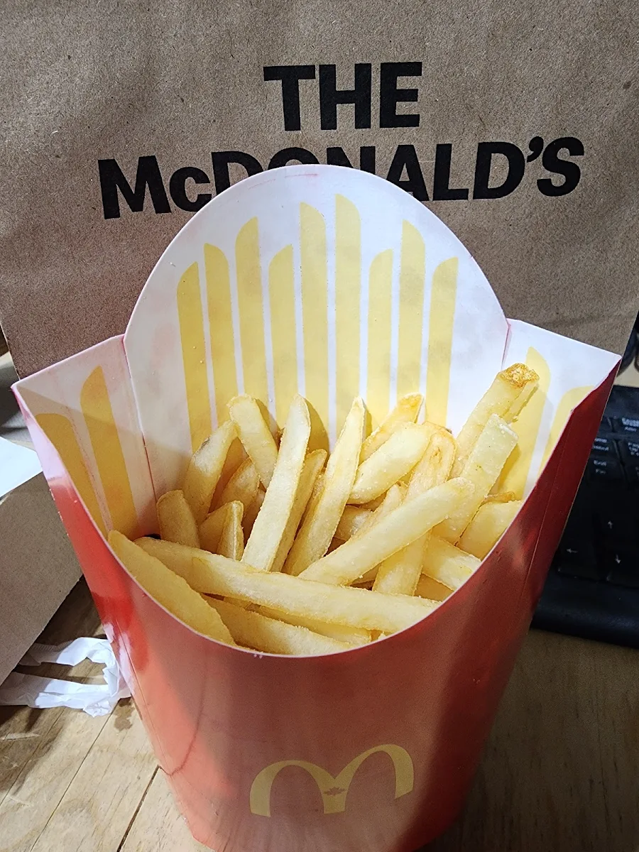 World Famous Fries – Small