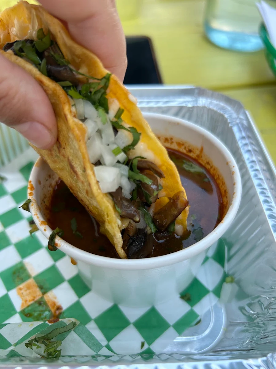 Quesadilla Mushrooms