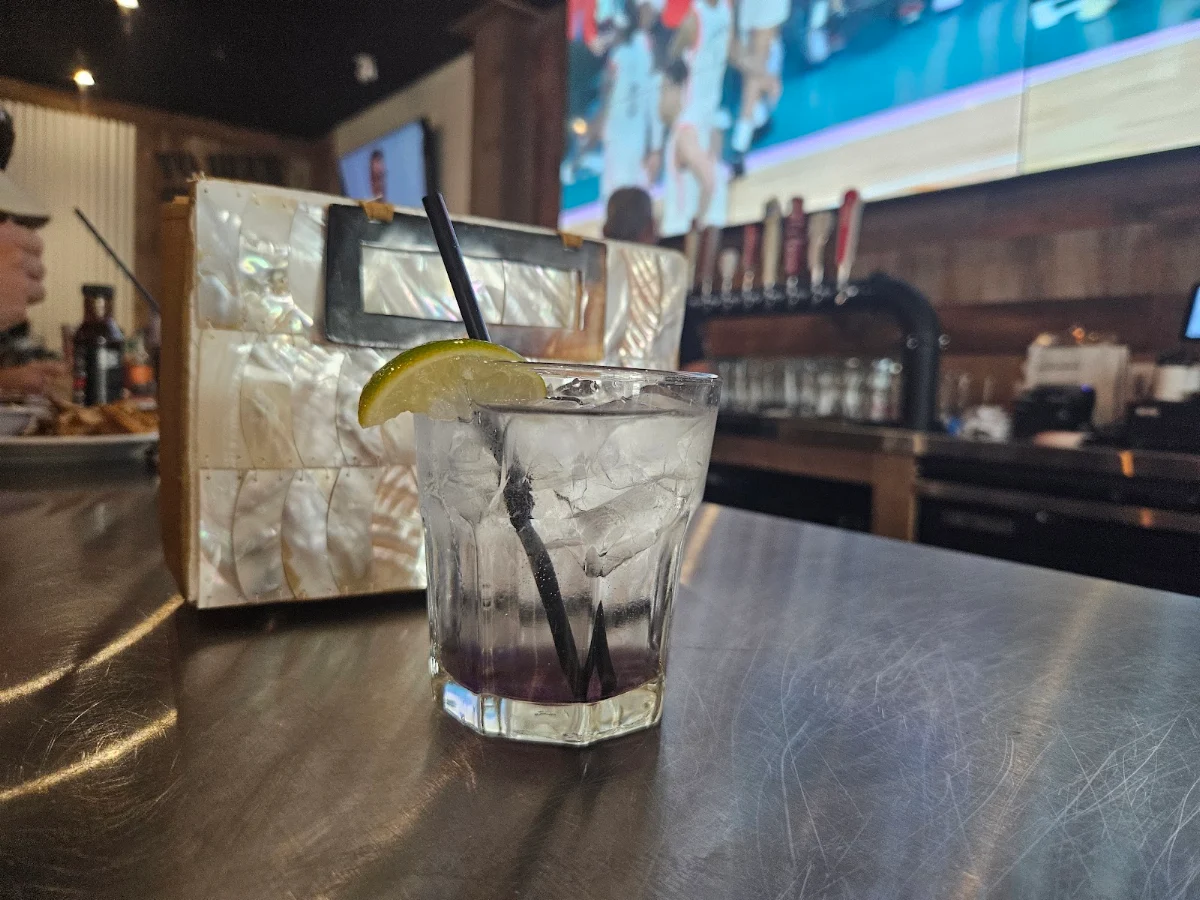Lavender Gin Fizz