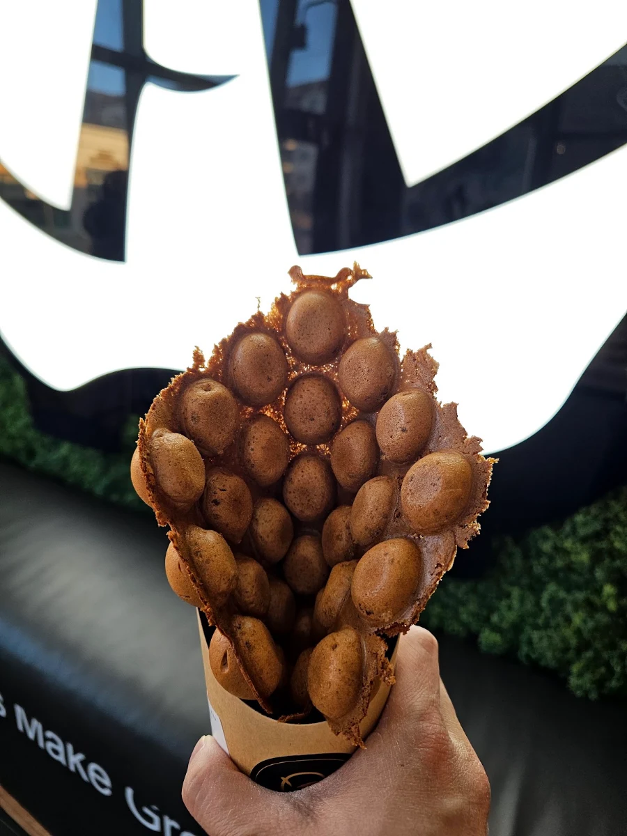 Chocolate Bubble Waffle