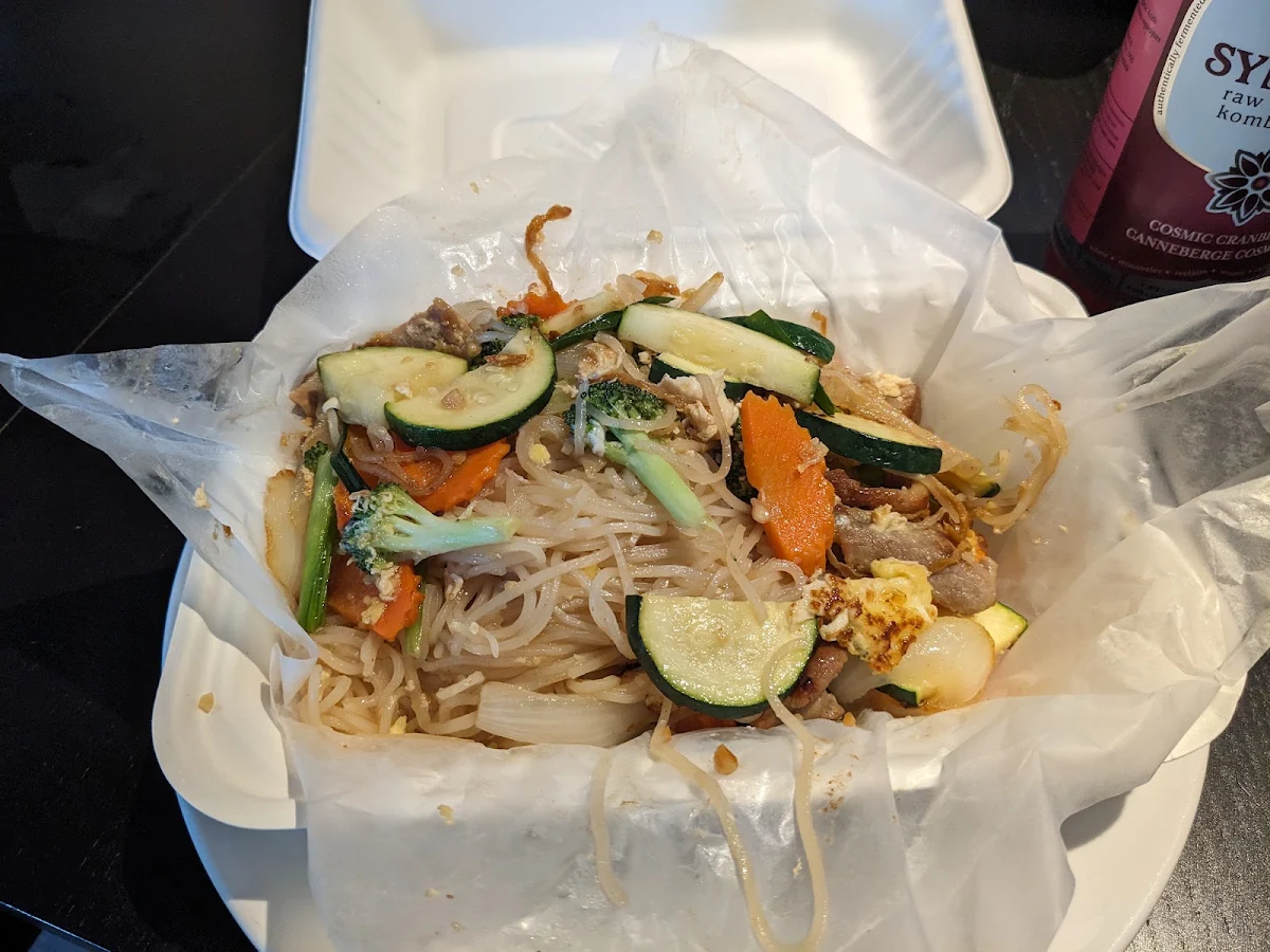 Chicken Phad Thai