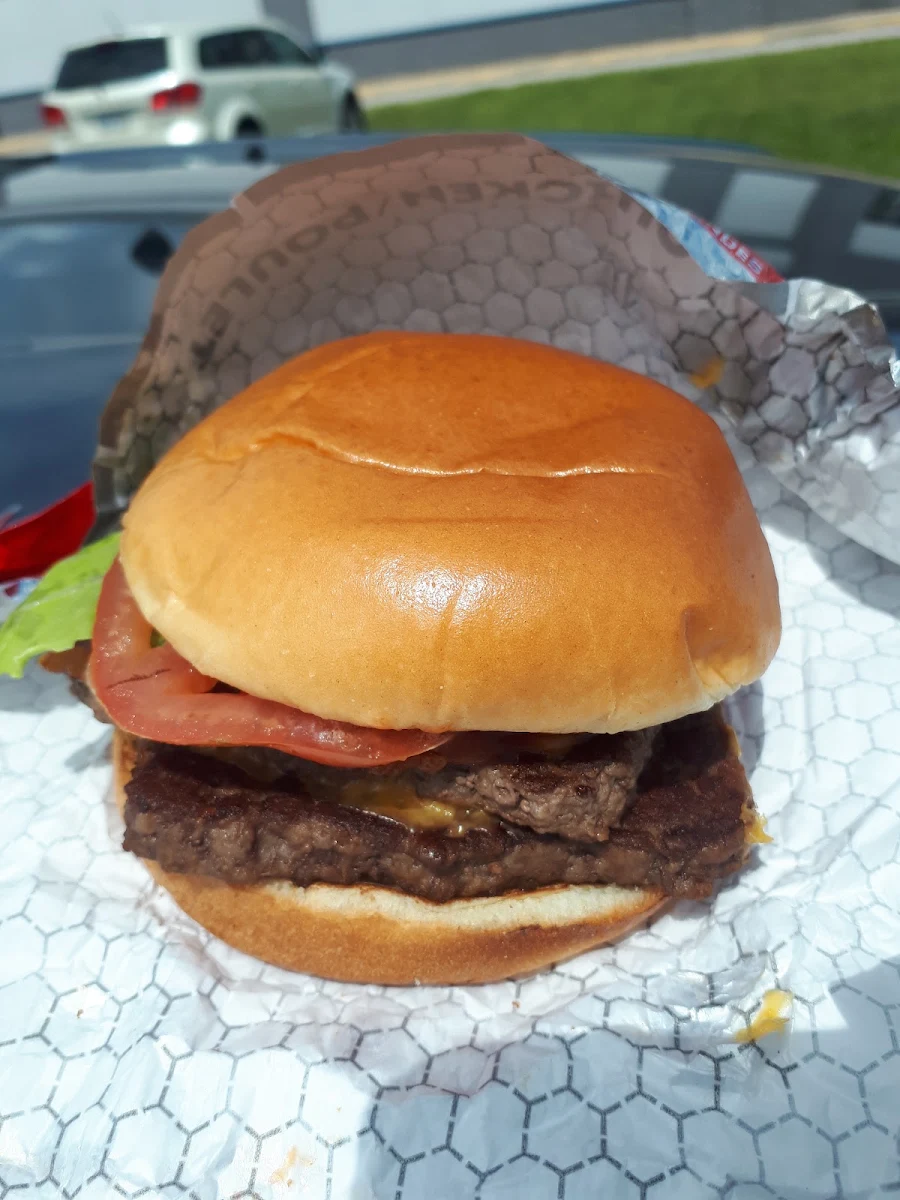 Wendy's Big Bacon Cheeseburger