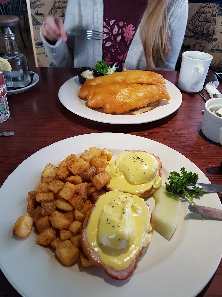 Cheese Omelette Benedict