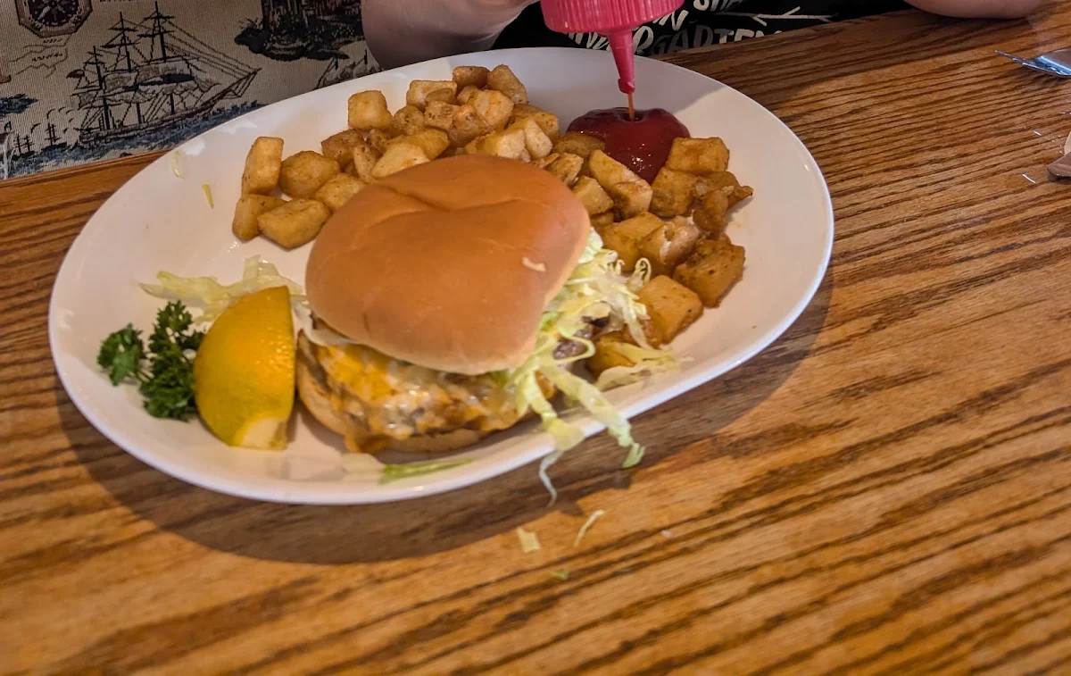 Kids Cheeseburger