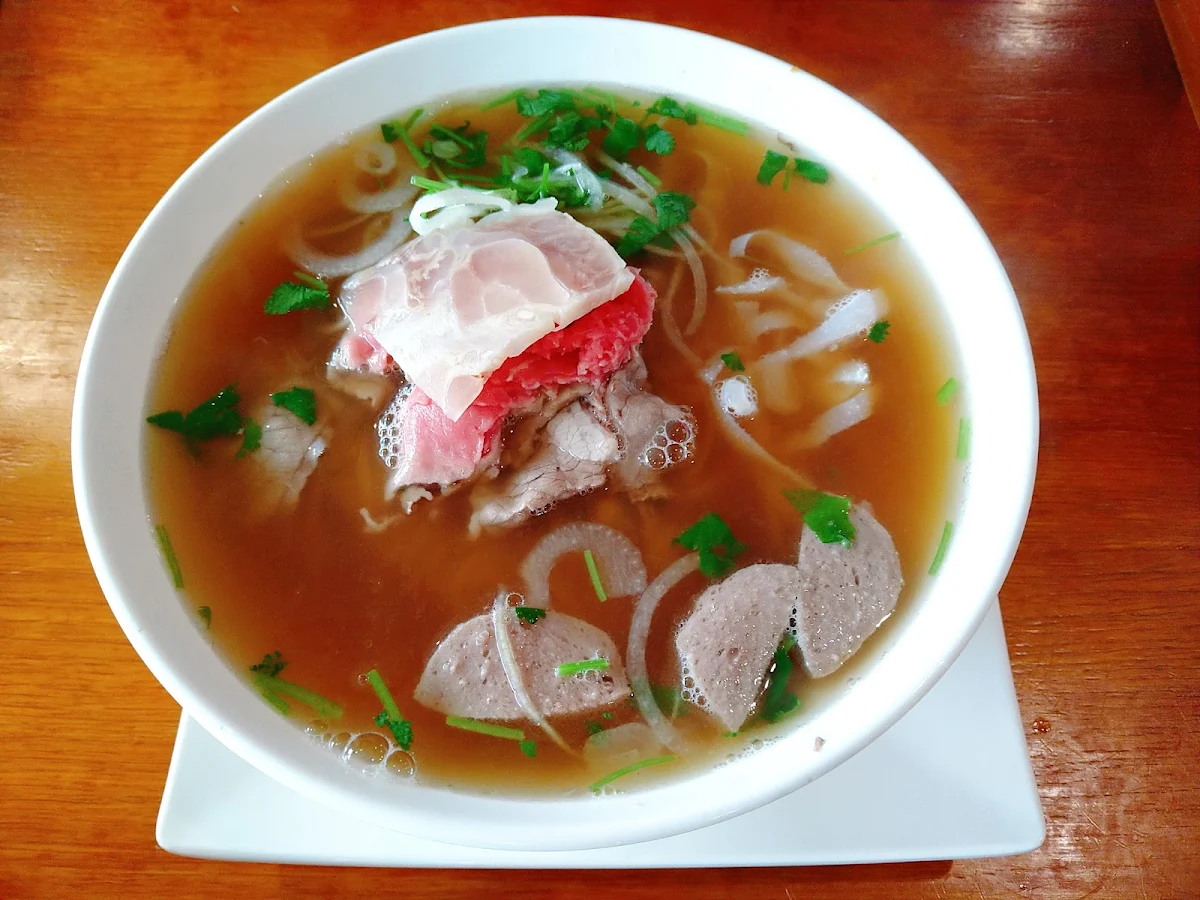 Hué Spicy Beef in Soup