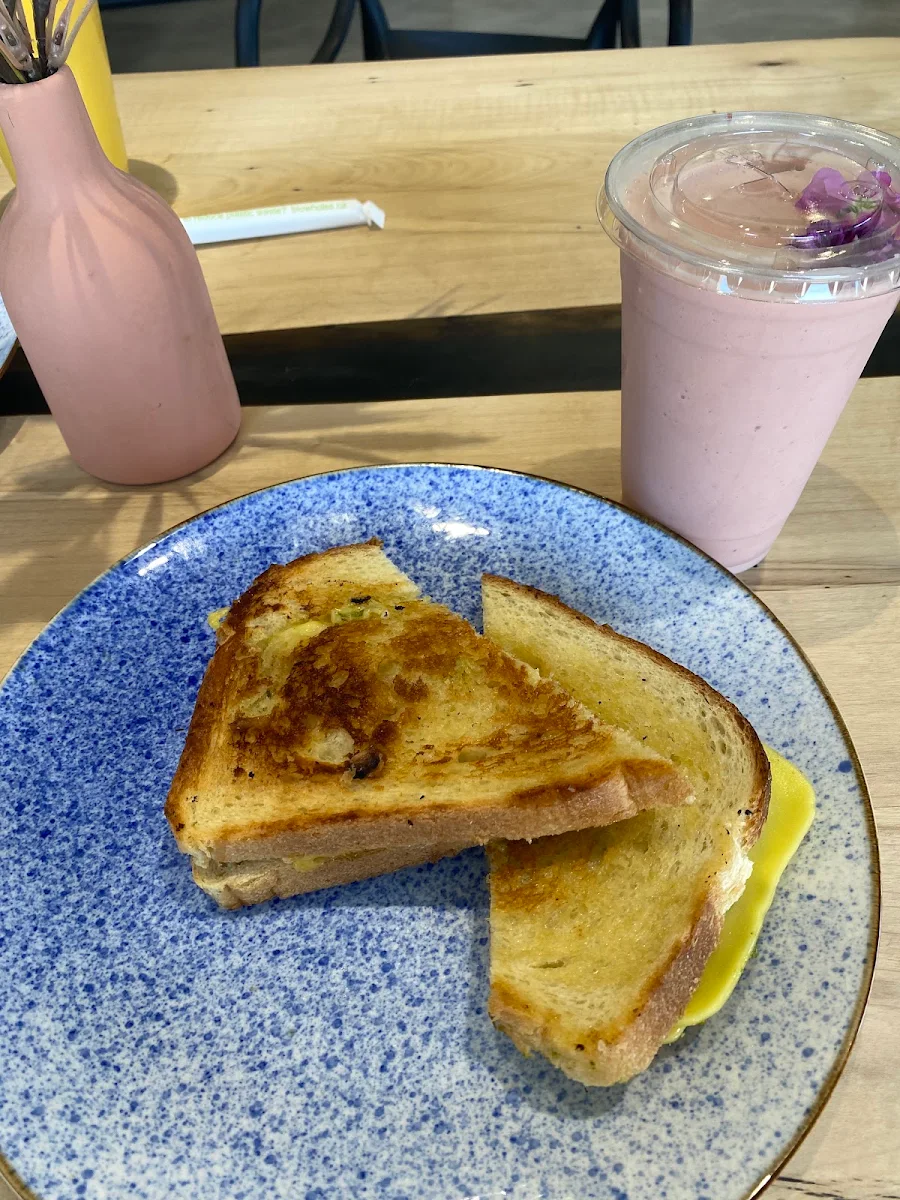 Pesto Grilled Cheese