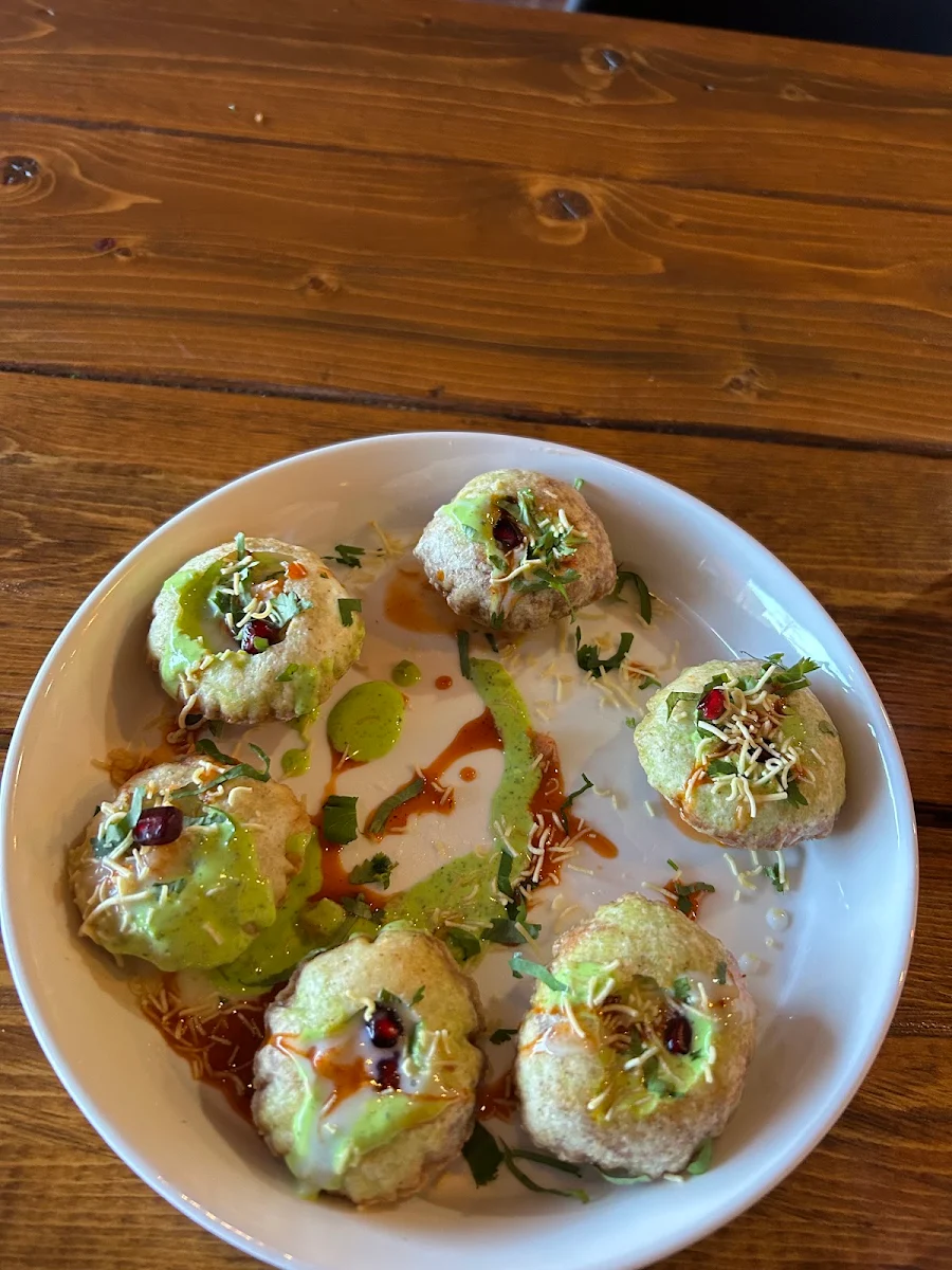 Chatkhara Special Sukha Gol Gappa 2 Pcs