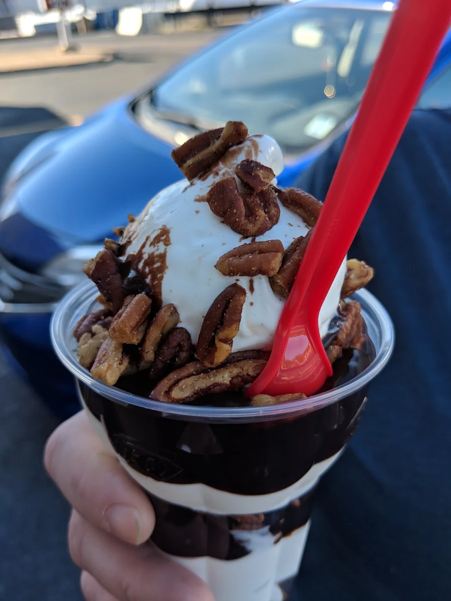 Peanut Buster Parfait with Pecan