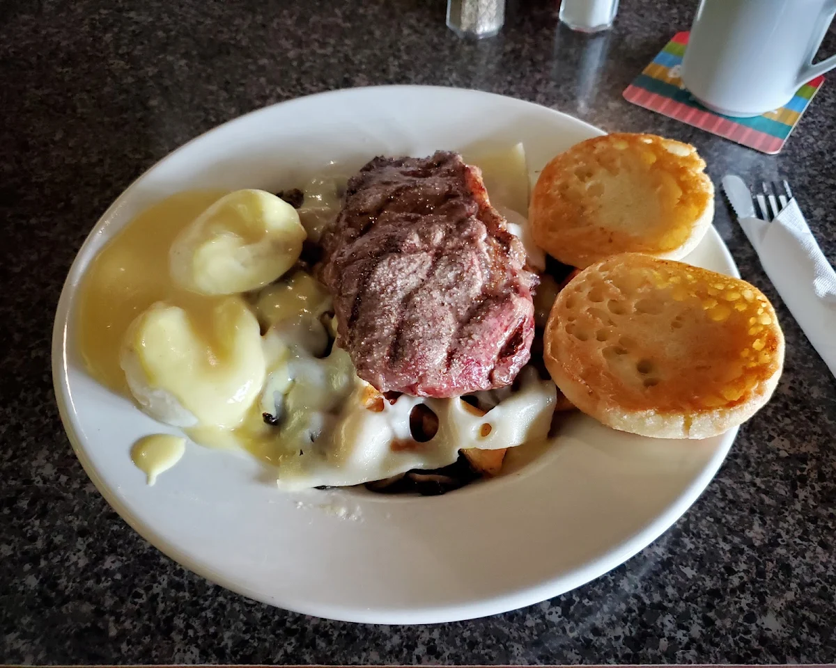 Steak Benedict