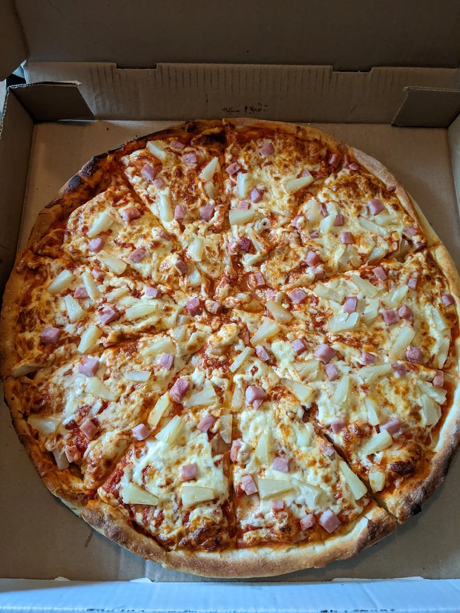 Ham & Pineapple Pizza