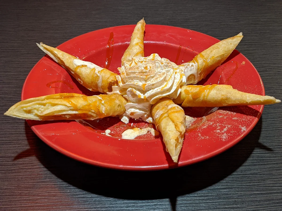 Cinnamon Sugar-Coated Caramel Apple Chimi Cheesecake
