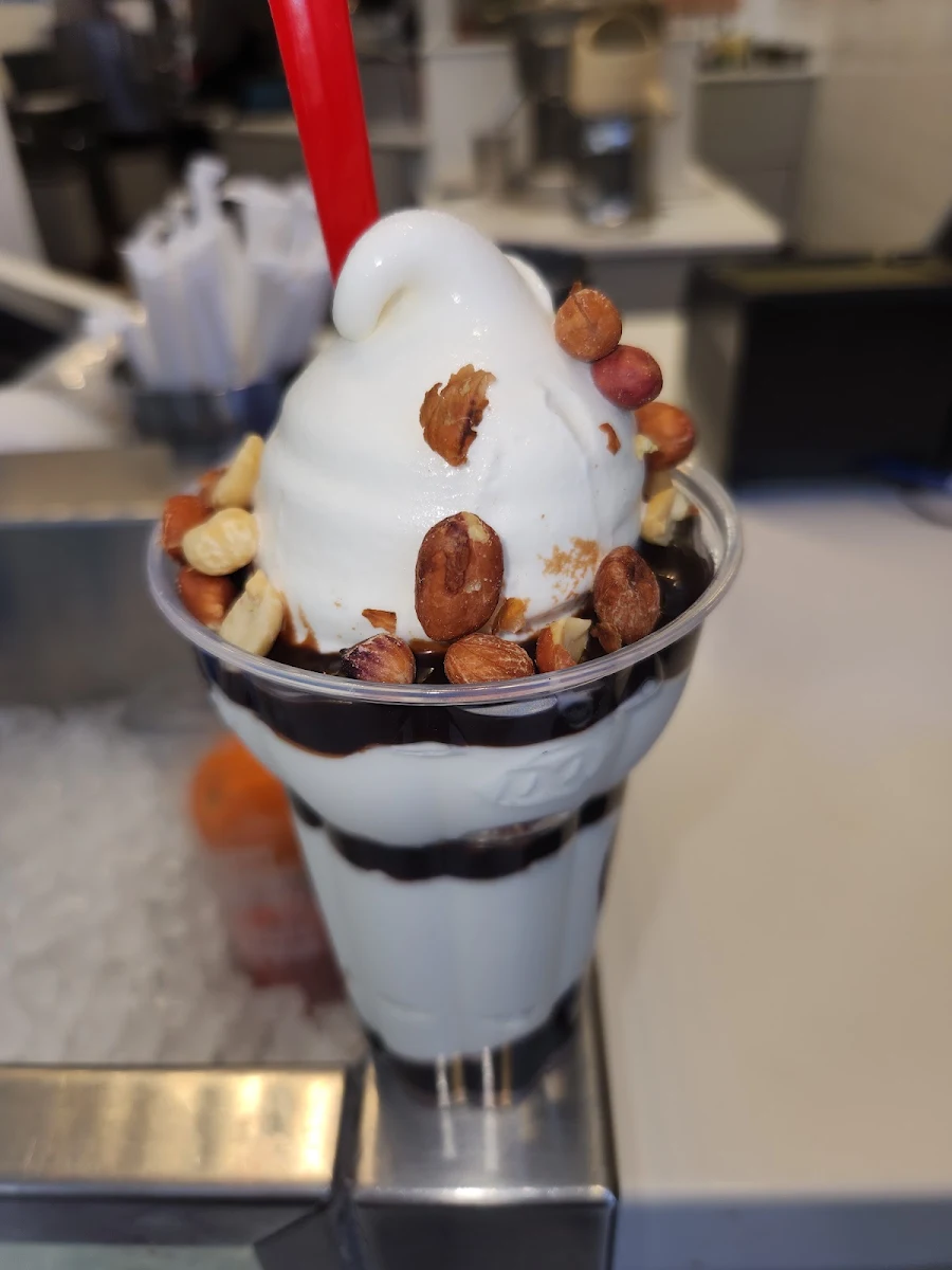 Peanut Buster Parfait