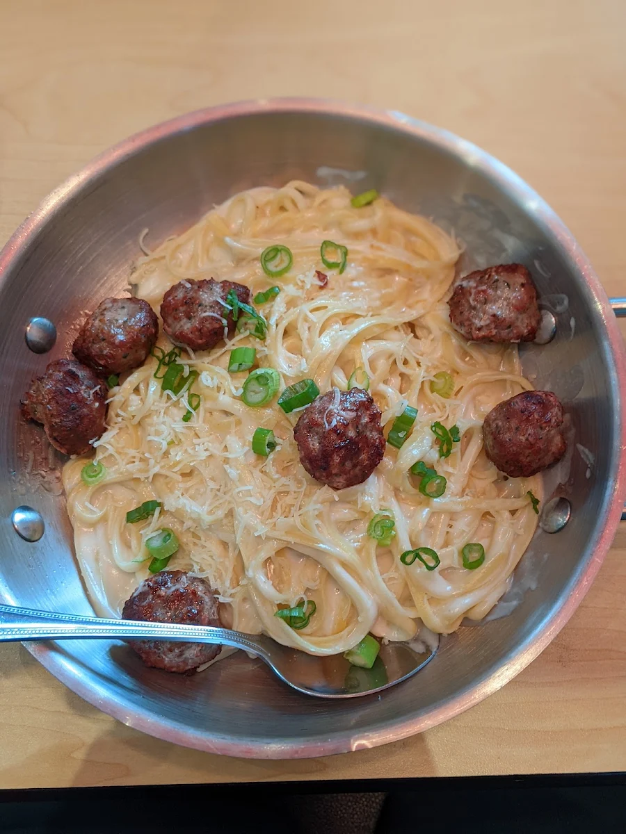 Linguini Alfredo