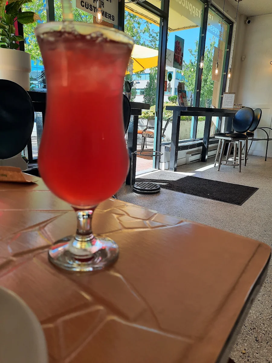 Strawberry Acai Refresher