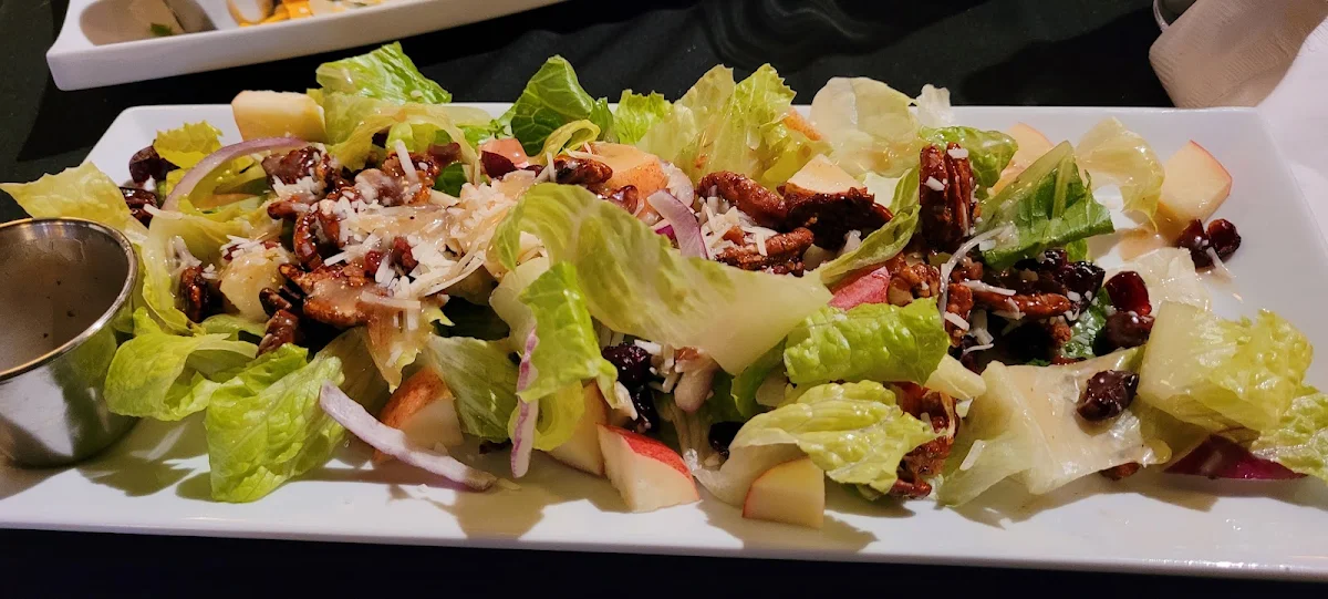 Apple Pecan Salad