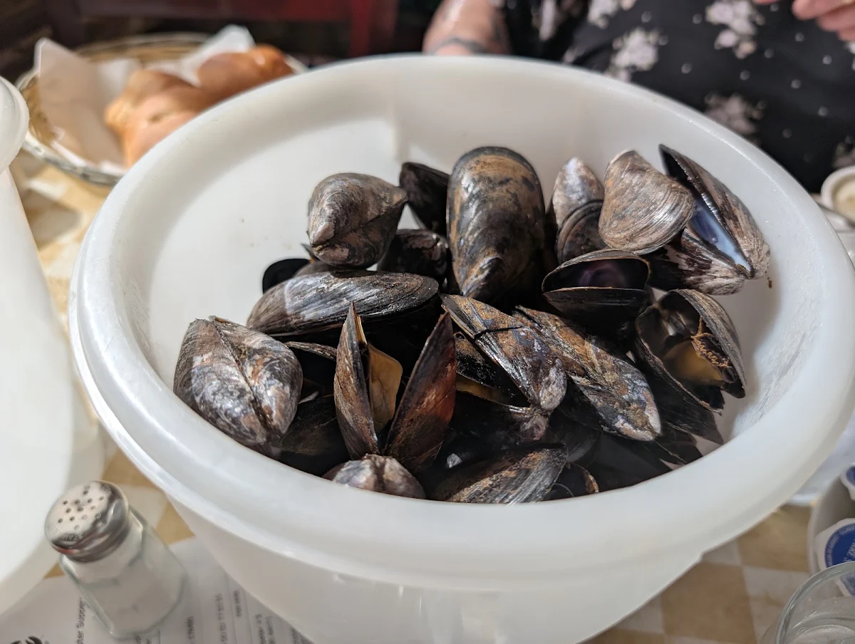 Soup Salad Mussels Dessert