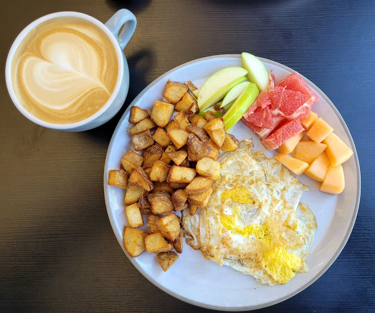 Eggs and Home Fries