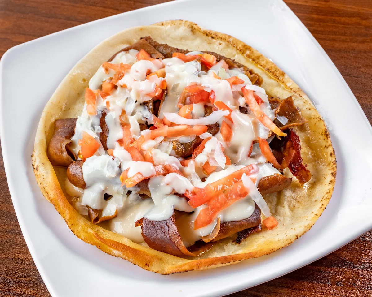 Donair Pizza 9