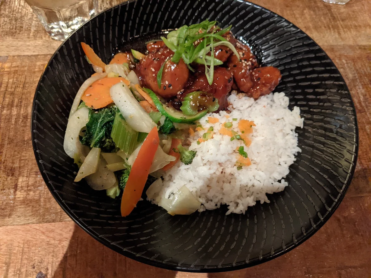 General Tao's Chicken Rice