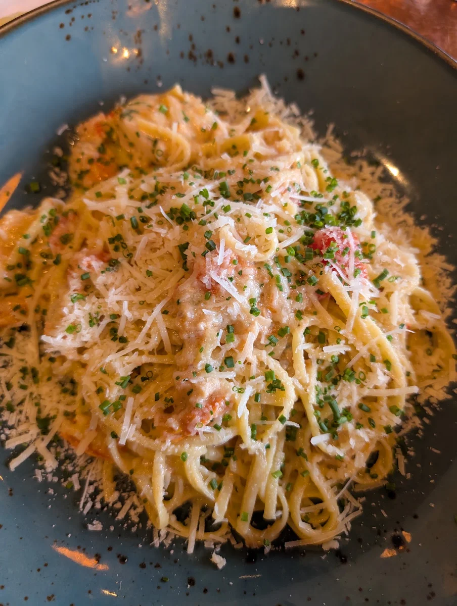 Crab and Shrimp Linguine