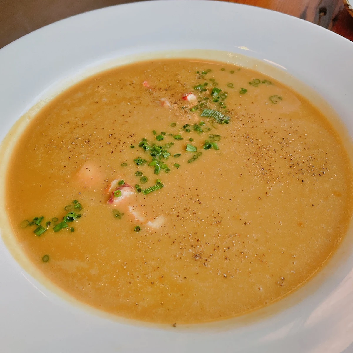Lobster Bisque Royale