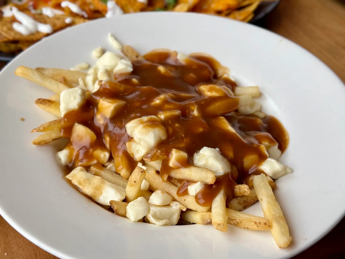 Poutine Classique, La Forge Bistro Bar & Grill