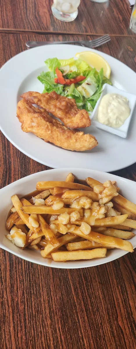 Fish & Poutine, Cordial Restaurant Nouveau