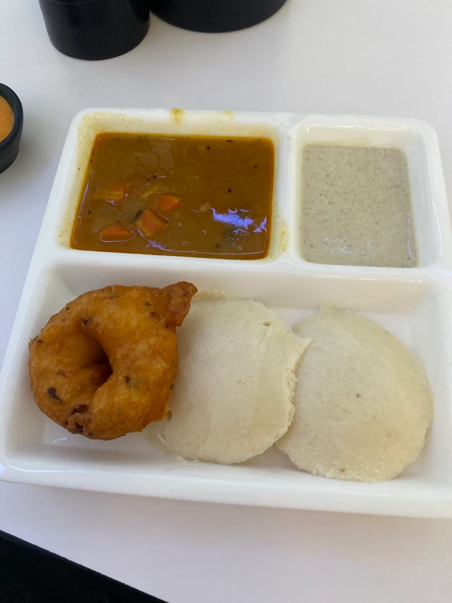 Idli Vada Combo 2 1